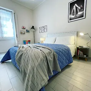 50 Papiniano , Milano Italia